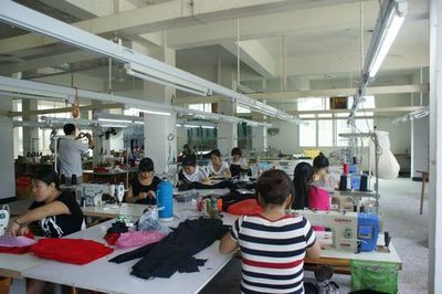 服饰加工 青田乡镇产业升级的靓丽名片