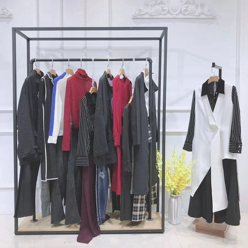 探寻朵以女装折扣加盟与尾货批发市场 服饰加工产业链全解析